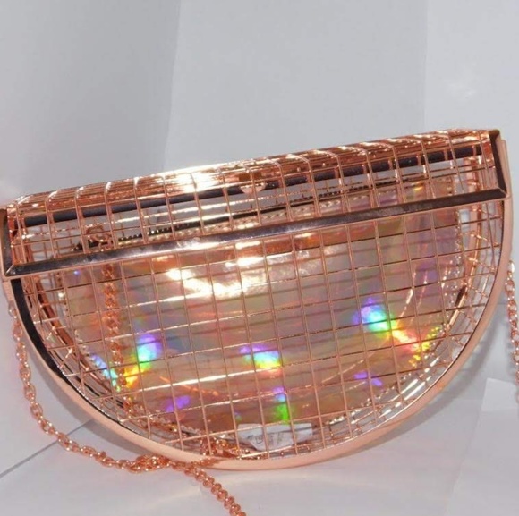 Caged Love Bag - Picture 1 of 4